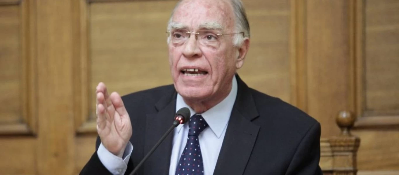 Ο Βασίλης Λεβέντης εμφανίστηκε σε εκπομπή με αίματα και... χαραγμένο κούτελο - Τι συνέβη; (φωτο)